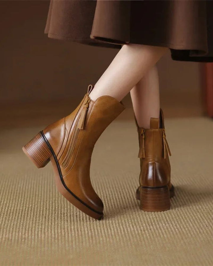 Brown leather ankle boots with side zipper and tassel, block heel