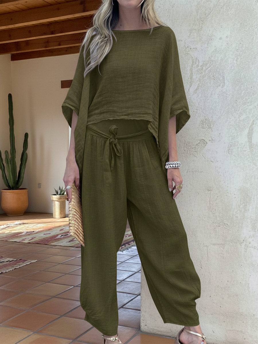 Two-piece lounge set in olive green: loose top and wide-leg drawstring pants