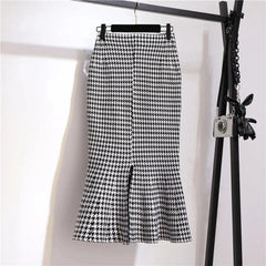 Houndstooth asymmetric mermaid skirt with front slit and flared mermaid hem