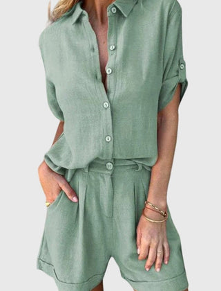 Women’s summer set in green: button-front shirt and matching shorts with drawstring