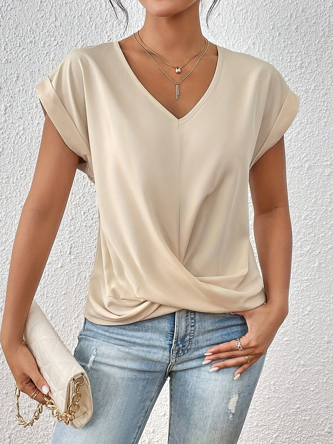 Cleo™ classic V-neck T-shirt in beige, short sleeves, knotted front drape