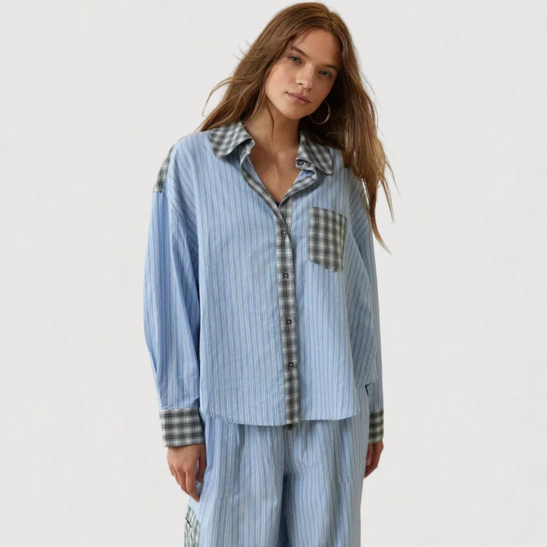 Relaxed pyjama set in blue: button-front shirt with check pocket and matching trousers