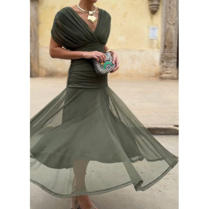 Dark green mesh flower midi dress with V-neck and pleated sheer skirt, cinched waist