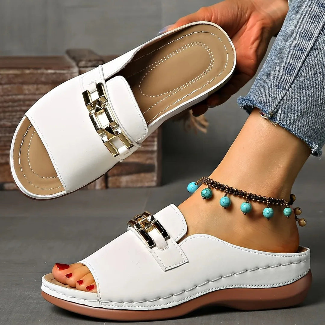 White comfort sandals, open toe, gold buckle strap, ankle strap, cushioned sole