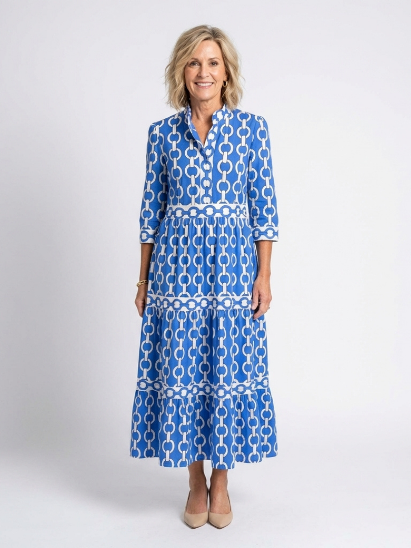 Blue three-quarter sleeve chain-pattern midi dress with tiered skirt