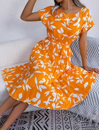 Orange leaf print line dress with gathered waist and short puff sleeves