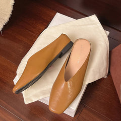 Lyra mules in tan/brown leather-look with square-toe and low block heel