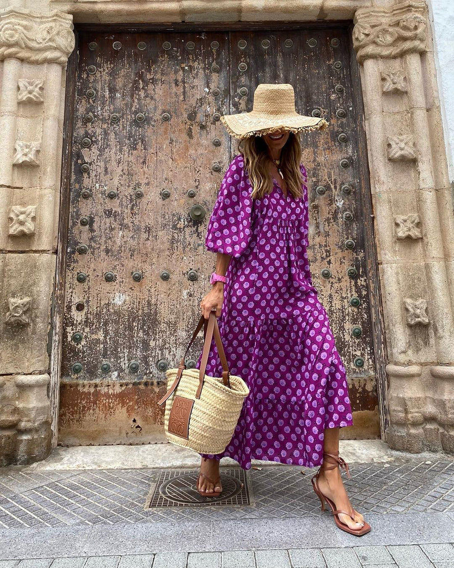 Purple bohemian long dress with small pattern, V-neck, long length, three-quarter sleeves