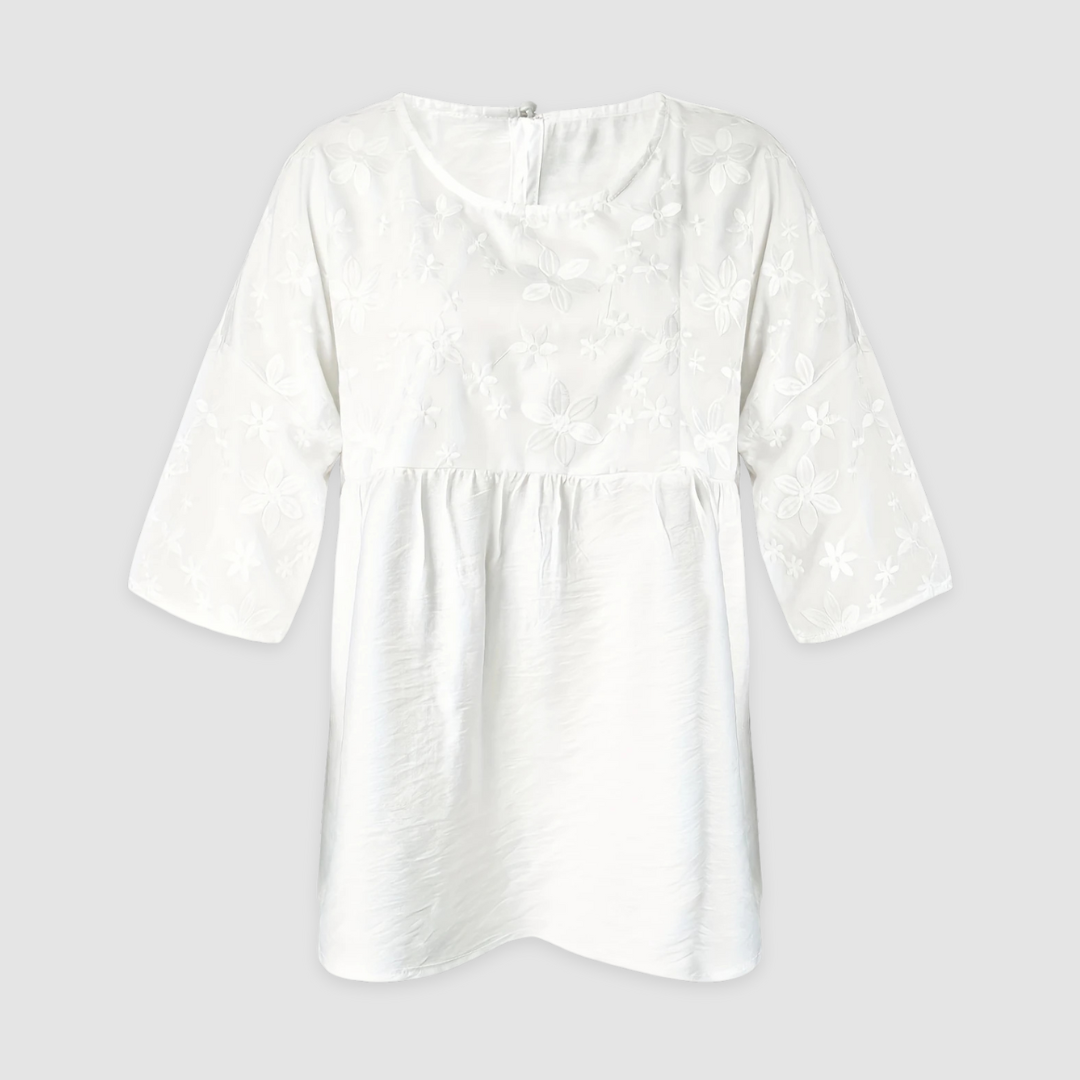 White tunic shirt with floral embroidery, crew neck, gathered midsection, 3/4 sleeves