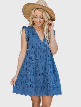2-in-1 summer dress, blue V-neck eyelet with scalloped hem, cap sleeves
