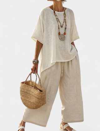 Raw linen-look blouse and wide-leg pants set in light cream, loose fit, short sleeves