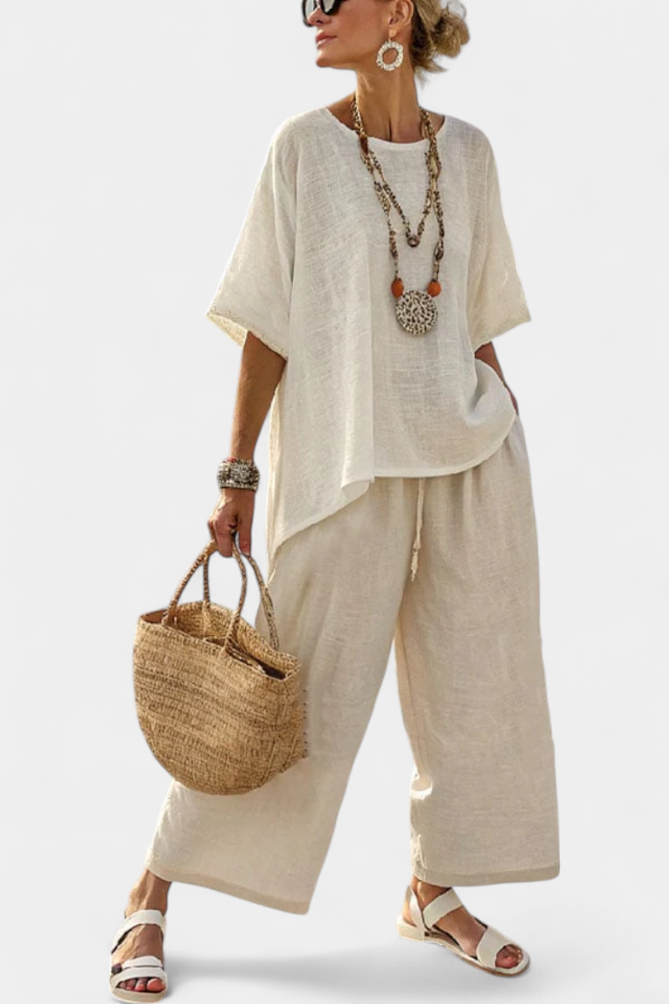 Raw linen-look blouse and wide-leg pants set in light cream, loose fit, short sleeves