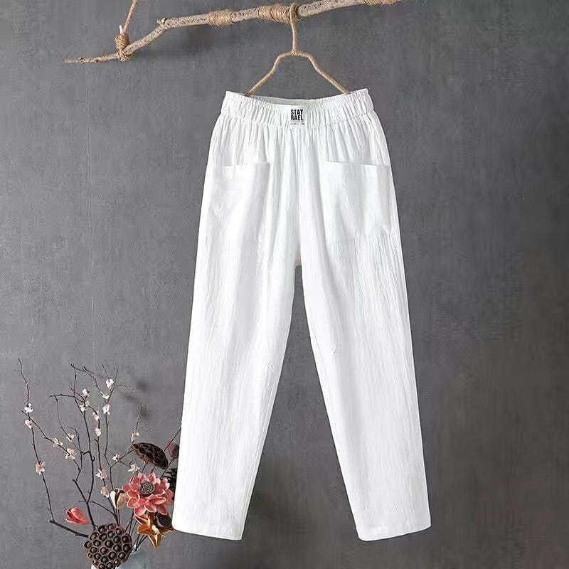 Breezy comfort pants in white, elastic waistband, side pockets, relaxed ankle-length fit