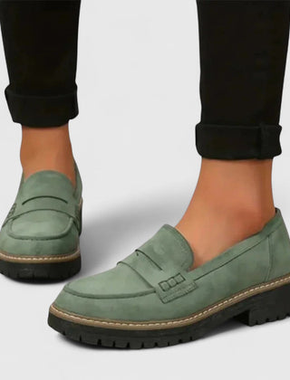 Orthopaedic loafers in green suede with side strap and textured tread rubber sole