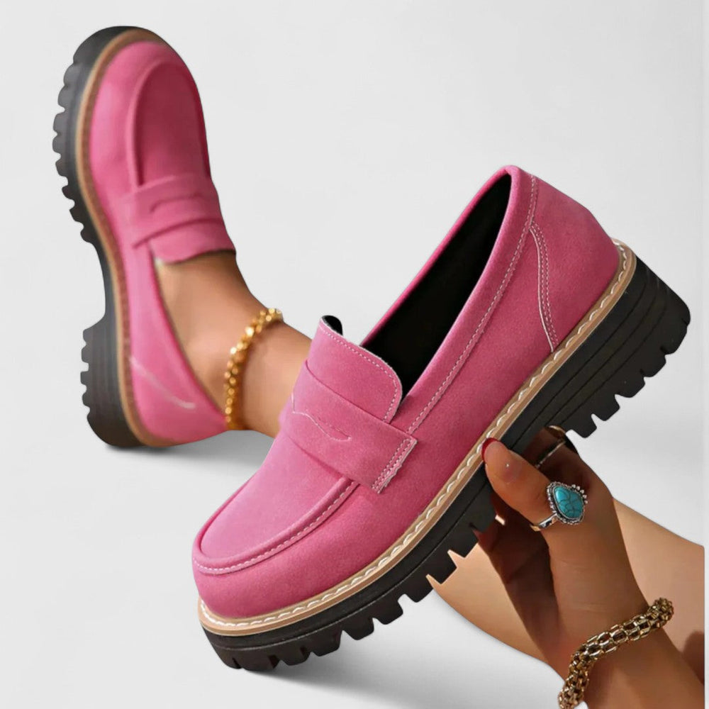Orthopaedic loafers in pink suede with side strap and rugged tread sole