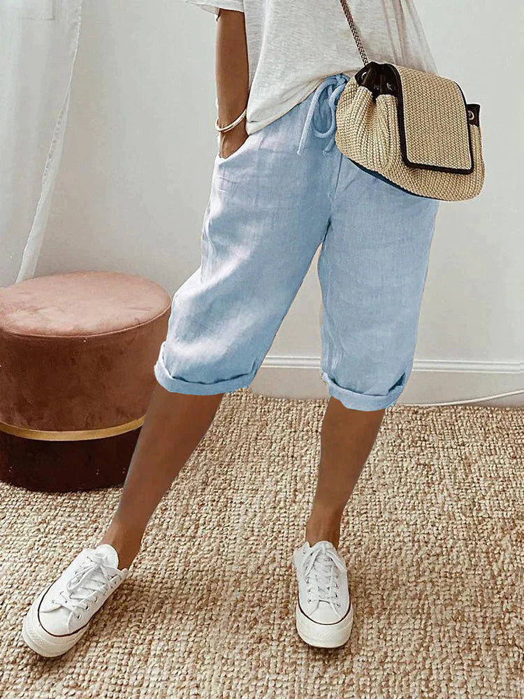 Comfort shorts with drawstring waist and cuffed hems, light blue
