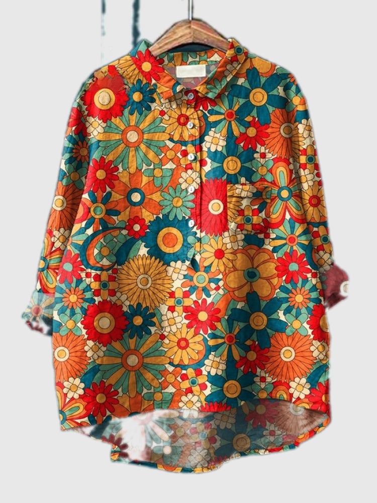 Embroidered floral shirt in red and multicolor daisies, button-up front and chest pocket