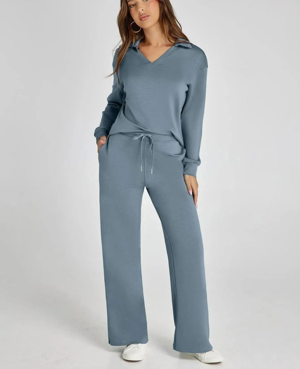 Nina™ travelsuit: light blue V-neck long-sleeve top and wide-leg jogger pants, drawstring