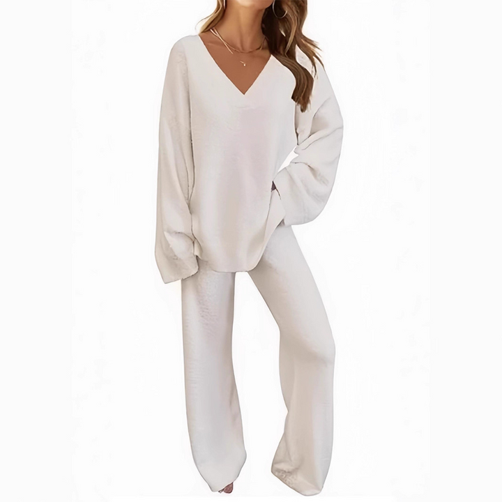White V-neck long-sleeve sweater and wide-leg pants set