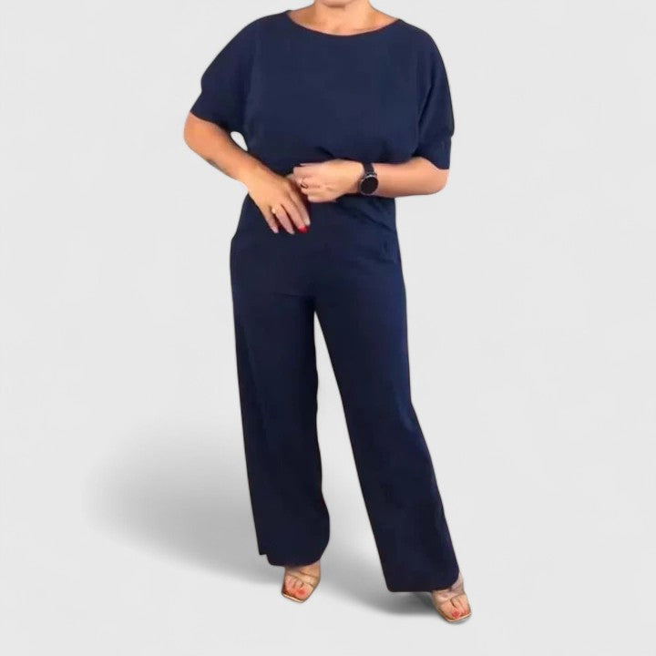 Navy short-sleeve top and wide-leg pants three-piece outfit with relaxed fit